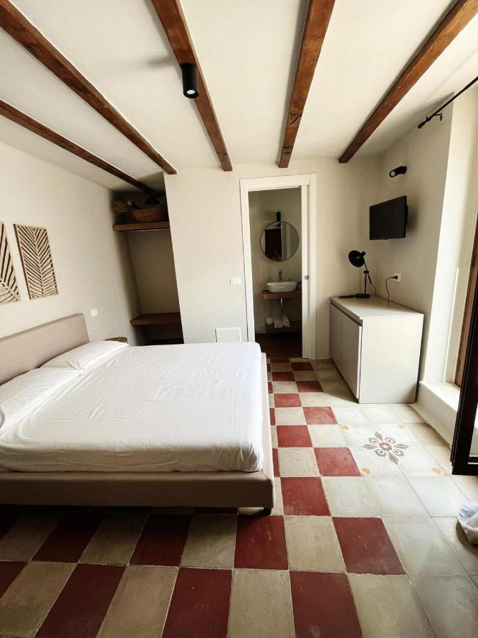 La Casetta B & B Turi Habitación foto