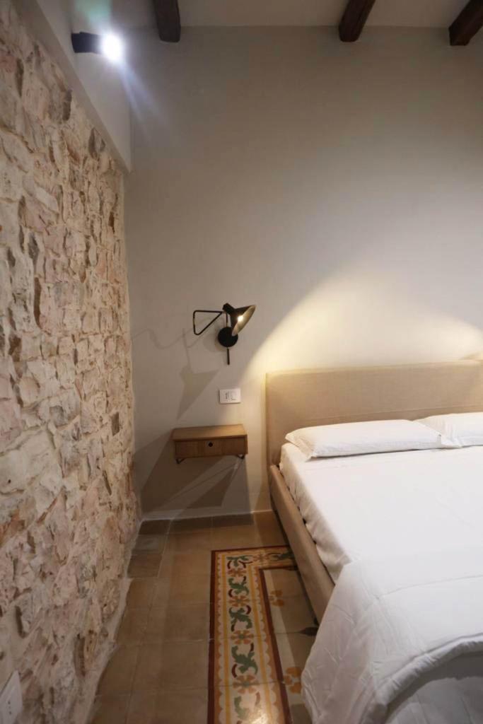 La Casetta B & B Turi Habitación foto